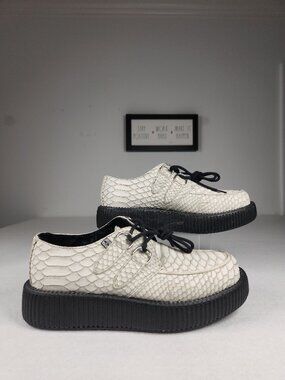 T.U.K White Dragon Embossed Viva Mondo Creeper V9018 TUK Women's 8 / Men's 6